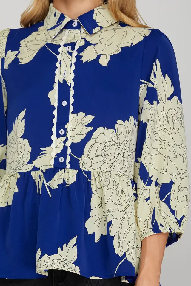 Lilly Scalloped Trim Button Down